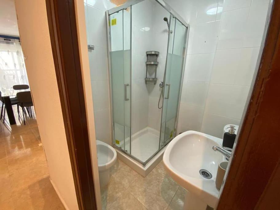 Alc - Santos Medicos Precioso Apartamento Centrico Apartment Alicante Exterior photo